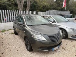 Grigio Usata 2015 Lancia Ypsilon Due volumi | 7500 € (Buon prezzo)
