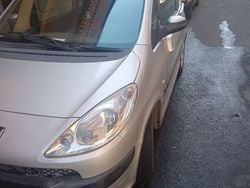 Grigio Usata 2006 Peugeot 1007 Due volumi | 2500 € (Cara)