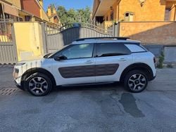 Bianco Usata 2014 Citroën C4 Cactus Shine Due volumi | 8000 € (Buon prezzo)