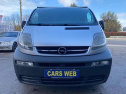 Grigio Usata 2006 Opel Vivaro Monovolume | 4600 € (Super prezzo)