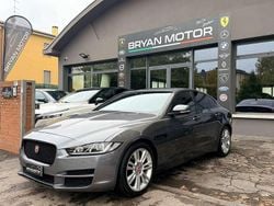 Grigio Usata 2019 Jaguar XE Prestige Tre volumi | 14.999 € (Ottimo prezzo)