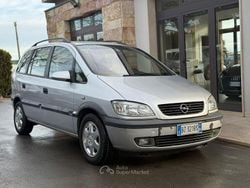 Grigio Usata 2001 Opel Zafira Comfort Monovolume | 1500 € (Ottimo prezzo)