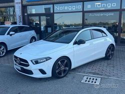 Bianco Usata 2022 Mercedes A180 Night Tre volumi | 24.900 € (Ottimo prezzo)