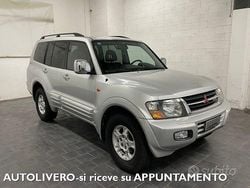 Grigio Usata 2000 Mitsubishi Pajero SUV | 5950 € (Buon prezzo)