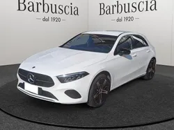 Bianco Usata 2023 Mercedes A250 Advanced Due volumi | 32.900 € (Buon prezzo)