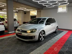 Grigio Usata 2010 VW Golf VI GTD Tre volumi | 10.490 € (Buon prezzo)
