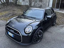 Usata 2024 Mini Cooper S Favoured Due volumi | 34.000 €