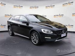 Nero Usata 2016 Volvo V60 CC Summum Station wagon | 12.900 € (Buon prezzo)