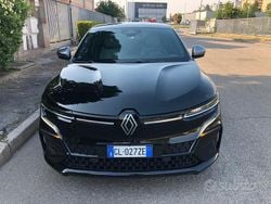Nero Usata 2022 Renault Megane E-Tech Techno SUV | 24.400 €