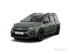 Verde scuro Usata 2024 Dacia Jogger Extreme Monovolume | 18.400 € (Buon prezzo)