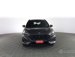 Grigio Usata 2023 Ford Kuga ST-Line SUV | 21.900 € (Buon prezzo)