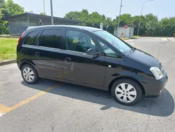 Usata 2004 Opel Meriva Monovolume | 1400 € (Buon prezzo)