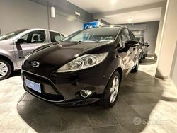 Nero Usata 2010 Ford Fiesta Titanium Tre volumi | 5900 € (Molto cara)