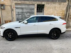 Usata 2017 Jaguar F-Pace SUV | 18.500 € (Buon prezzo)