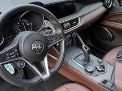 Grigio Usata 2018 Alfa Romeo Stelvio SUV | 25.000 € (Buon prezzo)