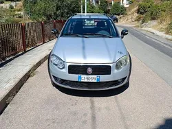 Usata 2012 Fiat Strada Tre volumi | 9899 € (Buon prezzo)