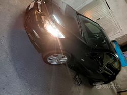 Usata 2015 Opel Astra Tre volumi | 4000 € (Super prezzo)