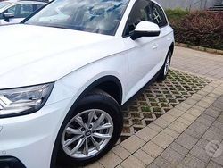 Bianco Usata 2018 Audi Q5 Business SUV | 27.900 € (Cara)