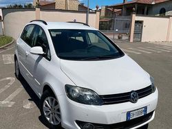 Bianco Usata 2011 VW Golf VI Due volumi | 5800 €