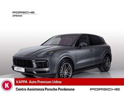 Grigiogrigio Usata 2019 Porsche Cayenne SUV | 64.900 € (Molto cara)