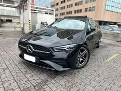 Nero Nuova 2024 Mercedes CLA180 Advanced Plus Tre volumi | 42.000 € (Molto cara)