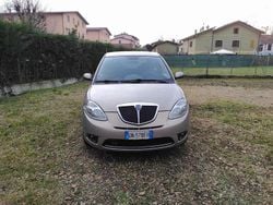 Beige Usata 2008 Lancia Ypsilon Due volumi | 2500 € (Buon prezzo)