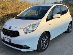 Bianco Usata 2018 Kia Venga Due volumi | 9200 € (Buon prezzo)