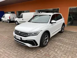 Bianco Usata 2023 VW Tiguan R-line SUV | 37.500 € (Cara)