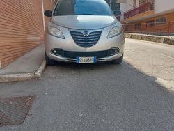 Grigio Usata 2013 Lancia Ypsilon Due volumi | 4900 €
