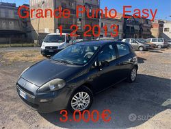 Grigio Usata 2013 Fiat Grande Punto Easy Due volumi | 3000 € (Ottimo prezzo)