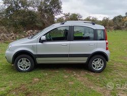 Grigio Usata 2012 Fiat Panda Due volumi | 8000 € (Molto cara)
