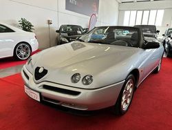 Argento Usata 1995 Alfa Romeo Spider Cabrio | 29.900 €
