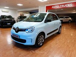 Blu Usata 2024 Renault Twingo Equilibre Due volumi | 14.500 € (Cara)