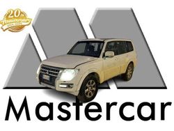 Bianco Usata 2016 Mitsubishi Pajero Instyle SUV | 19.900 € (Buon prezzo)