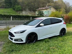 Usata 2016 Ford Focus ST Tre volumi | 13.800 € (Buon prezzo)
