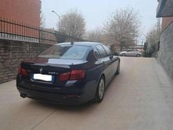 Blu/azzurro Usata 2013 BMW 525 Efficient Dynamics Tre volumi | 13.500 € (Buon prezzo)