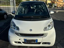Bianco Usata 2011 Smart ForTwo Coupé Pulse Coupé | 5000 € (Buon prezzo)