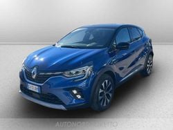 Blu/azzurro Usata 2024 Renault Captur Techno SUV | 17.900 € (Buon prezzo)