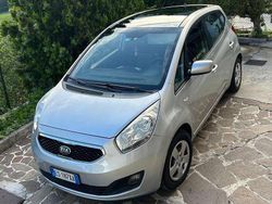 Argento Usata 2013 Kia Venga Active Due volumi | 5200 € (Buon prezzo)