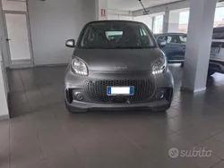 Nero Usata 2022 Smart ForTwo Electric Drive Passion Tre volumi | 13.900 € (Ottimo prezzo)
