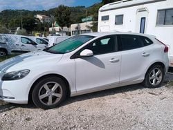 Bianco Usata 2016 Volvo V40 Kinetic Station wagon | 8000 € (Buon prezzo)