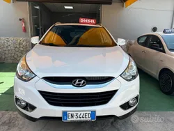 Usata 2012 Hyundai ix35 Comfort SUV | 8999 € (Cara)