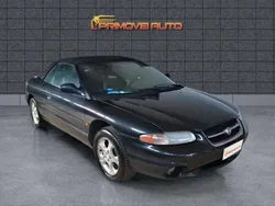 Nero pastello Usata 1998 Chrysler Stratus Cabrio | 1500 €