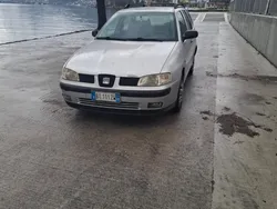 Usata 2001 Seat Cordoba Station wagon | 550 €