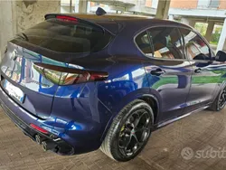 Usata 2017 Alfa Romeo Stelvio Quadrifoglio Verde SUV | 22.900 € (Buon prezzo)