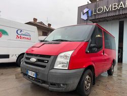 Rosso Usata 2006 Ford Transit Furgone | 6900 € (Molto cara)