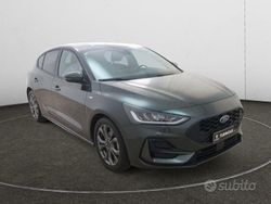 Grigio scuro Usata 2022 Ford Focus ST-Line X Tre volumi | 15.900 € (Buon prezzo)