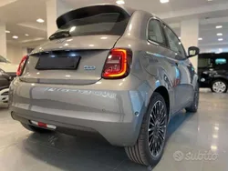 Grigio Usata 2022 Fiat 500e La Prima Due volumi | 15.500 € (Ottimo prezzo)