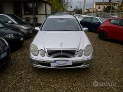 Argento Usata 2005 Mercedes E280 Avantgarde Station wagon | 2290 € (Ottimo prezzo)