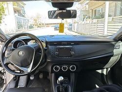 Nero Usata 2016 Alfa Romeo Giulietta Due volumi | 8000 € (Super prezzo)
